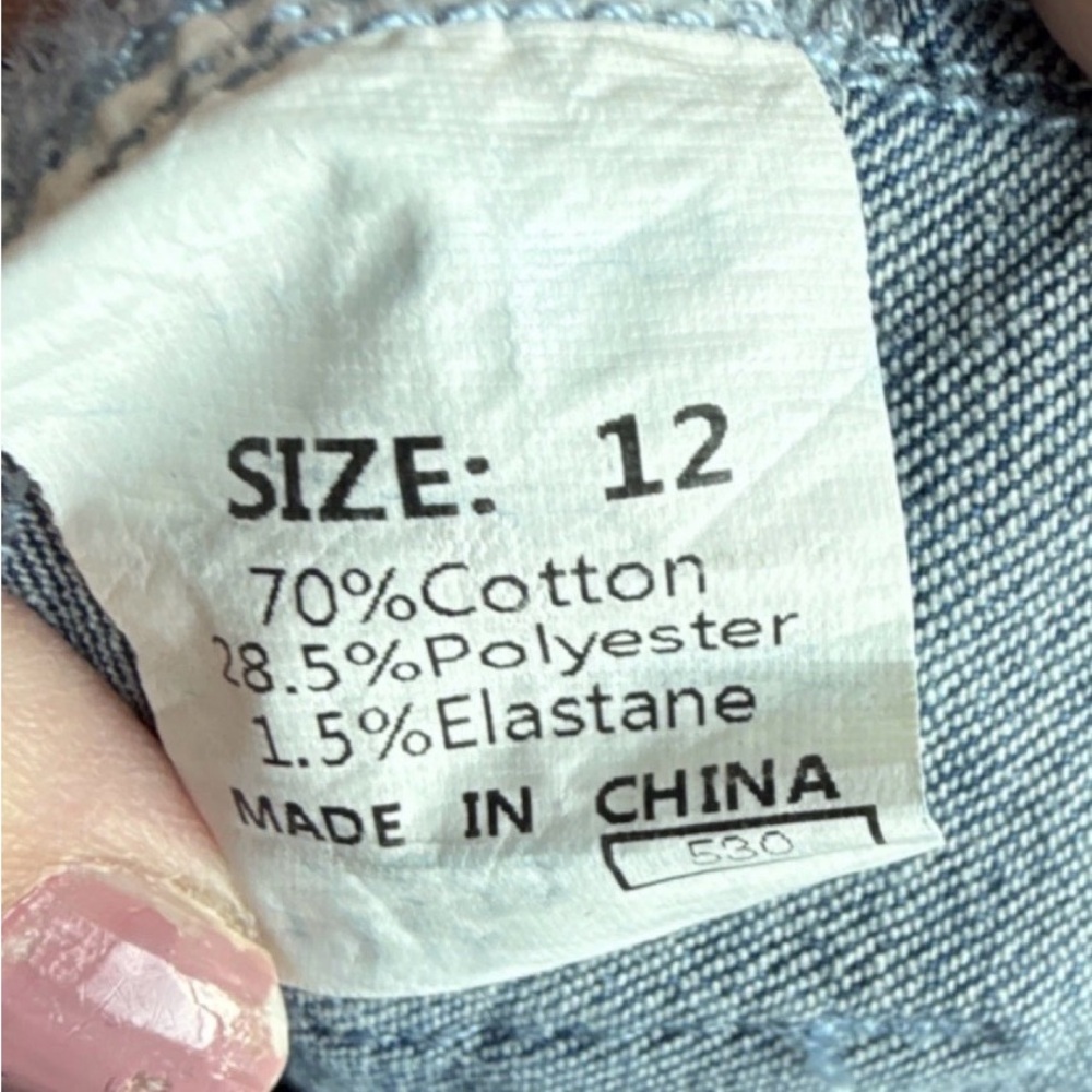 Women's 12 High Rise Straight Leg Denim Jeans Button Front Big pockets  Crop - Picture 8 of 8